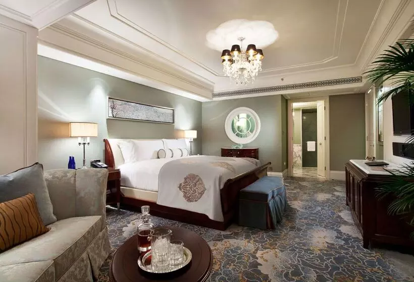 Waldorf Astoria Shanghai On The Bund