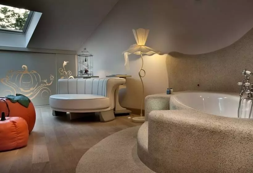 Fotos del hotel Château Monfort - Relais & Châteaux:  24