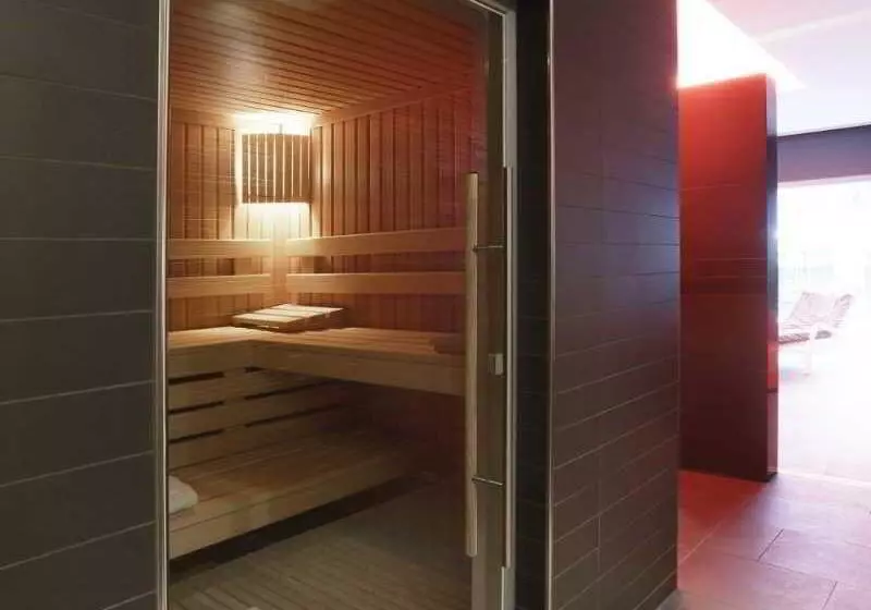 Fotos del hotel Royal Antibes - Luxury Hotel, Résidence, Beach & Spa:  5