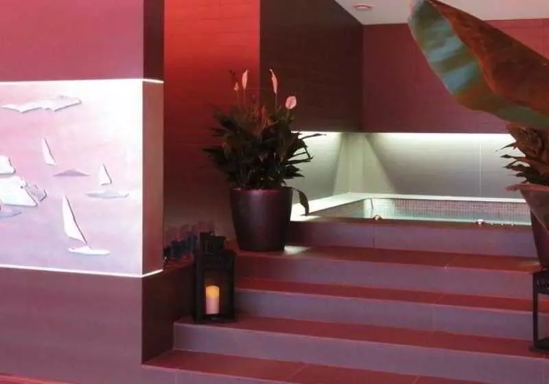 Fotos del hotel Royal Antibes - Luxury Hotel, Résidence, Beach & Spa:  14