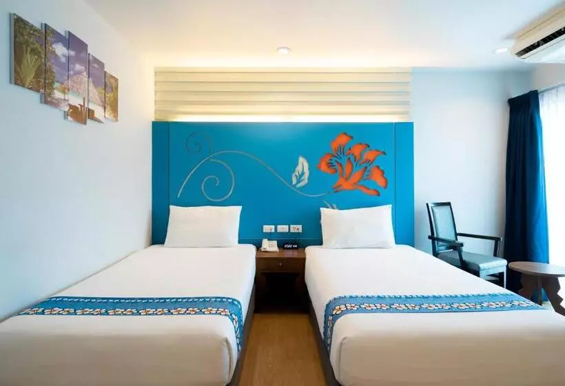 Fotos del hotel Days Inn By Wyndham Patong Beach Phuket:  5