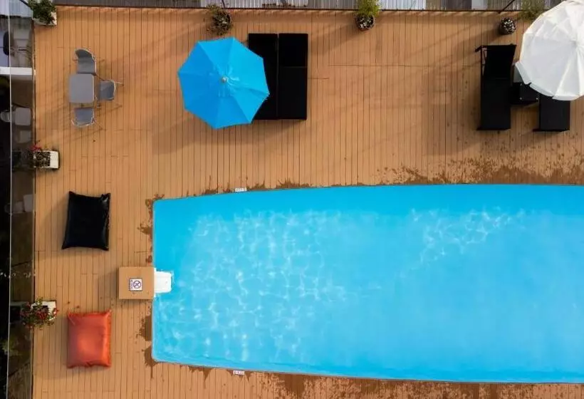 Fotos del hotel Days Inn By Wyndham Patong Beach Phuket:  17