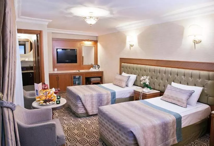 Fotos del hotel Grand Asiyan:  17