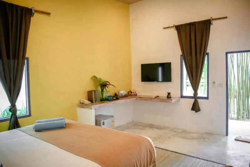 Fotos del hotel Lime & Soda Beachfront Resort:  15