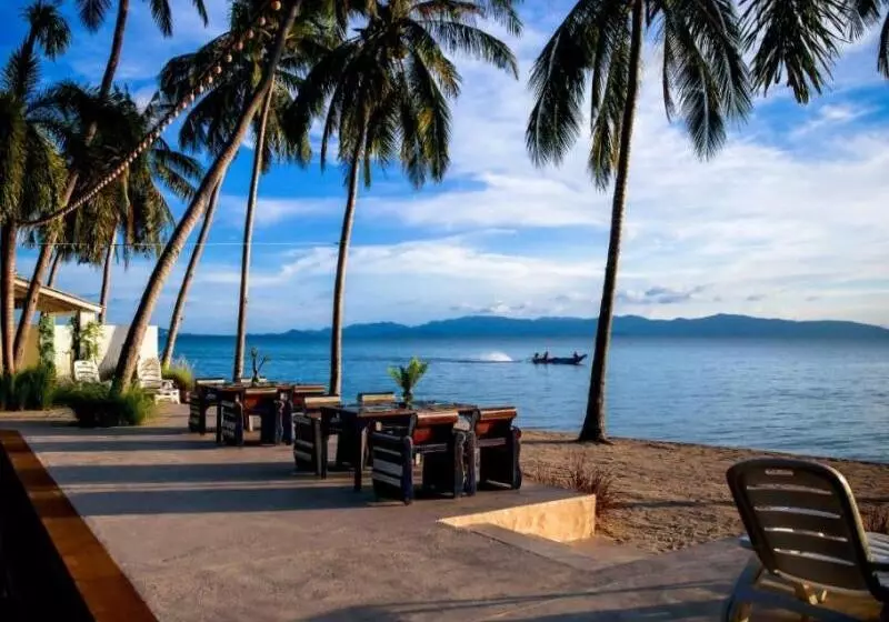 Fotos del hotel Lime & Soda Beachfront Resort:  14