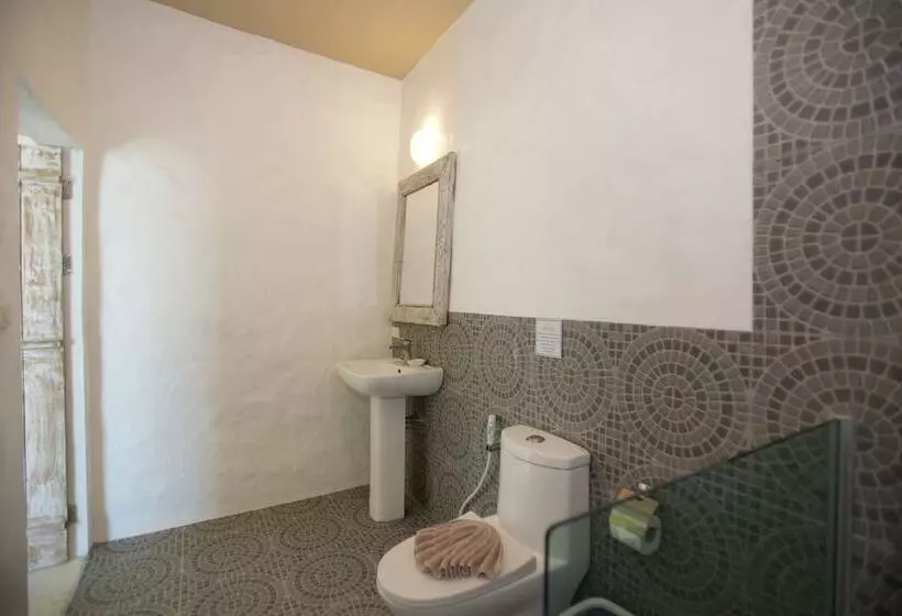 Fotos del hotel Lime & Soda Beachfront Resort:  6