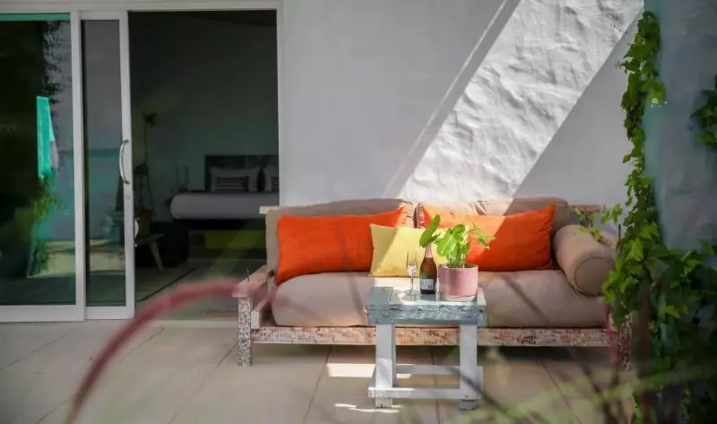 Fotos del hotel Lime & Soda Beachfront Resort:  5