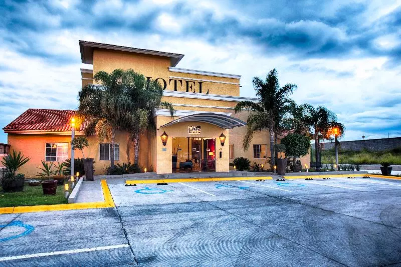 Fotos del hotel Zar Queretaro:  18