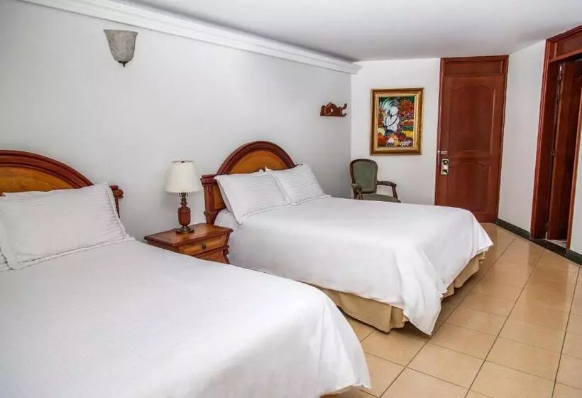 Fotos del hotel Casa Laureles:  18