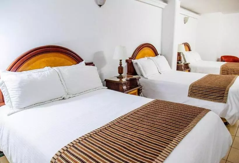 Fotos del hotel Casa Laureles:  24