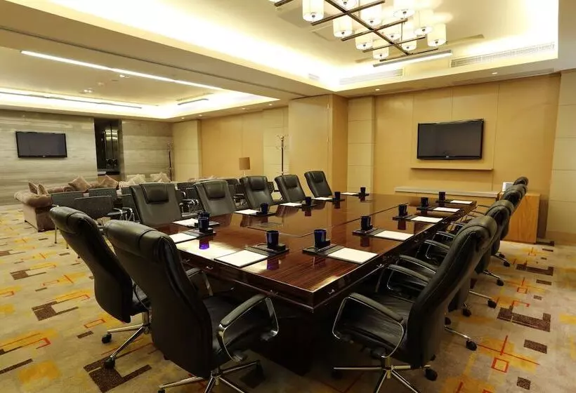 Fotos del hotel Crowne Plaza Shenzhen Longgang City Centre, An Ihg:  12