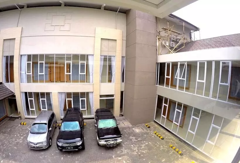 Fotos del hotel Grand Guci:  8