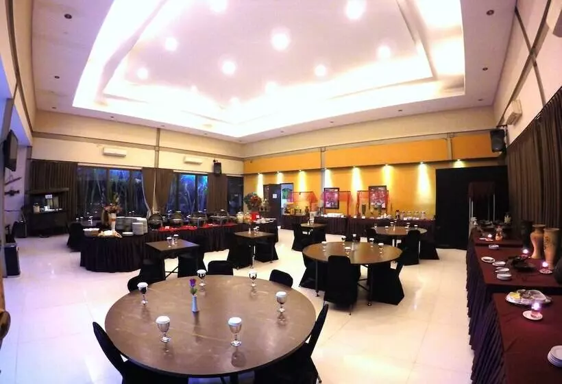 Fotos del hotel Grand Guci:  5