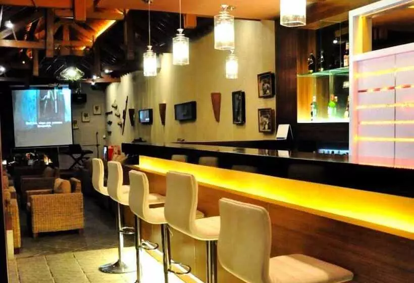 Fotos del hotel Grand Guci:  6