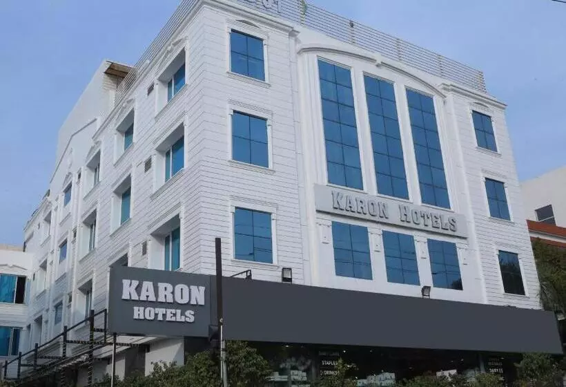 Fotos del hotel Karon S  Lajpat Nagar:  19