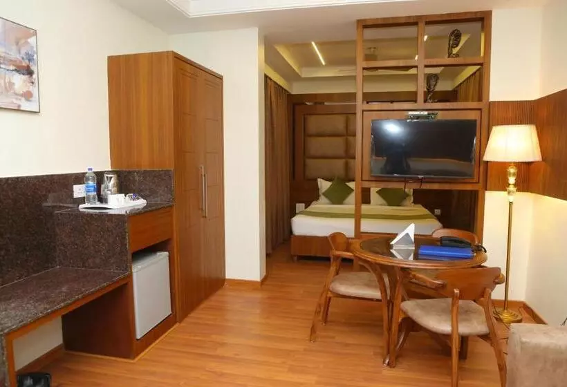 Fotos del hotel Karon S  Lajpat Nagar:  16