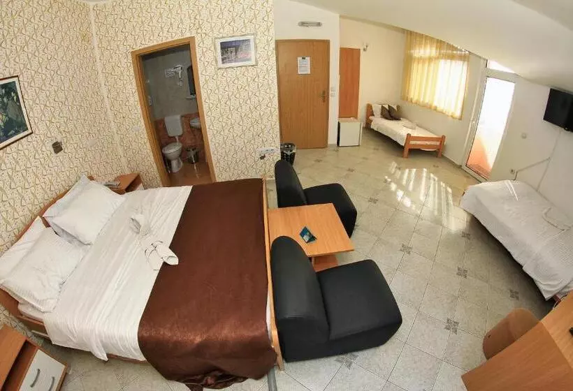 Fotos del hotel Lagadin:  19