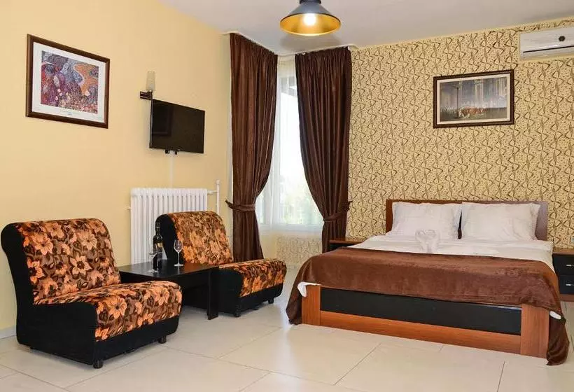 Fotos del hotel Lagadin:  7