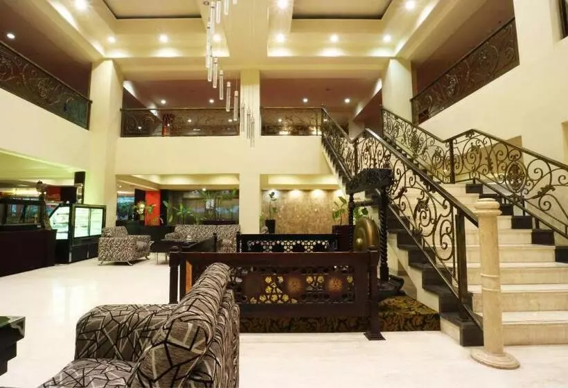 Fotos del hotel Sari Ater Kamboti Hotel Bandung:  5