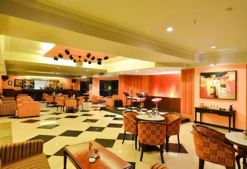 Fotos del hotel Sari Ater Kamboti Hotel Bandung:  6