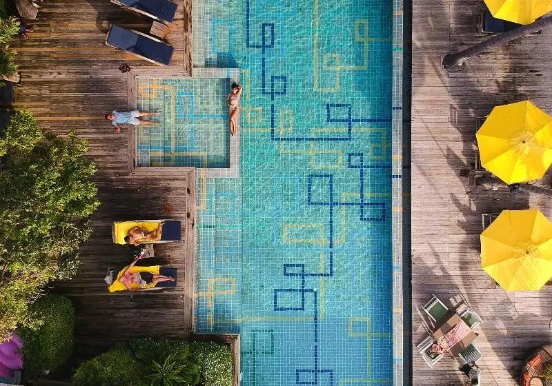 Tango Luxe Beach Villa Samui