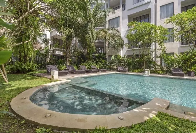 Fotos del hotel Umalas Hotel And Residence:  22