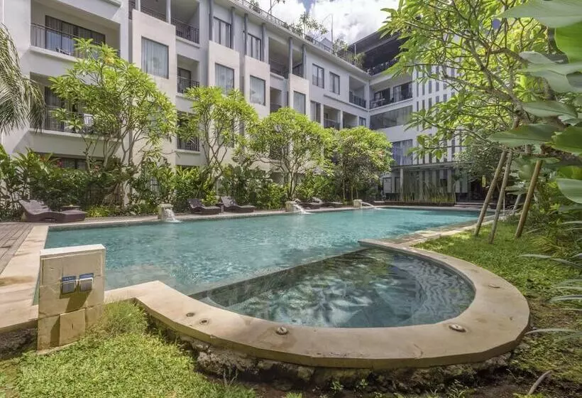 Fotos del hotel Umalas Hotel And Residence:  12