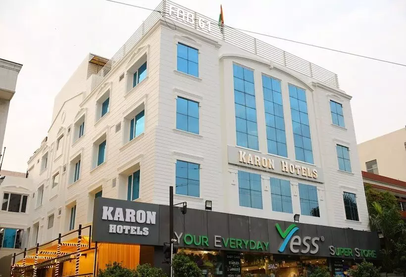 Fotos del hotel Karon S  Lajpat Nagar:  23