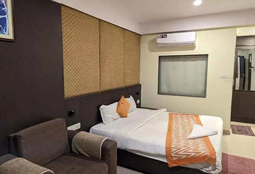 Fotos del hotel First Transit:  21