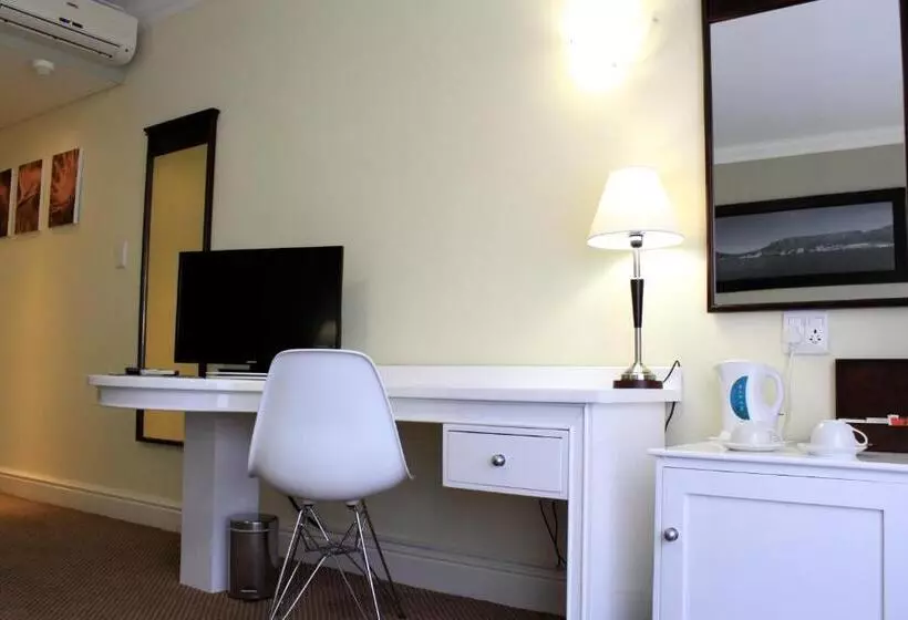 Fotos del hotel The New Tulbagh Hotel:  21