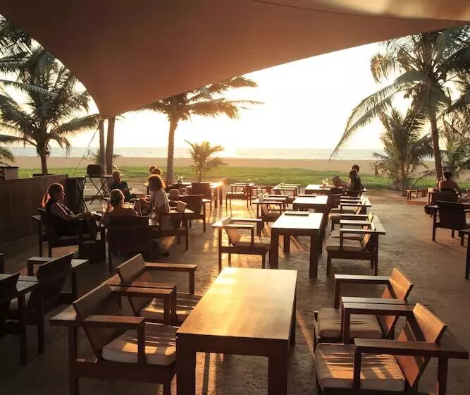 Fotos del hotel Jetwing Beach:  3