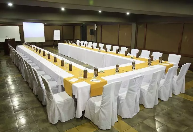 Fotos del hotel Jetwing Beach:  2