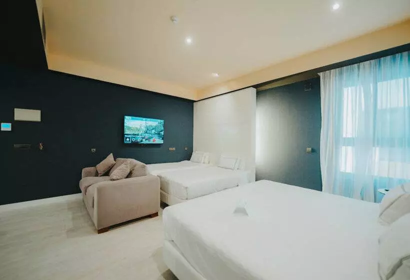 Málaga Nostrum Airport