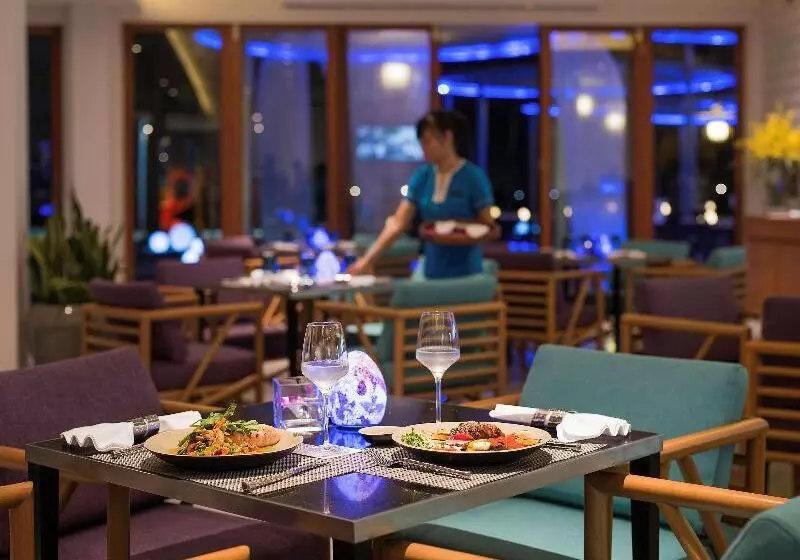 Fotos del hotel Pullman Danang Beach Resort:  21