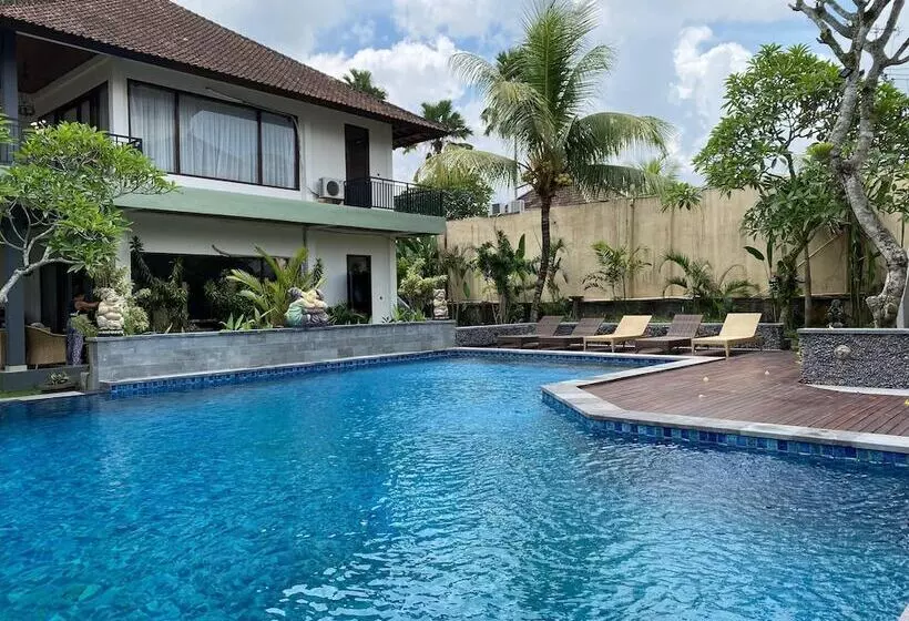 Fotos del hotel Putri Ayu Cottages:  15