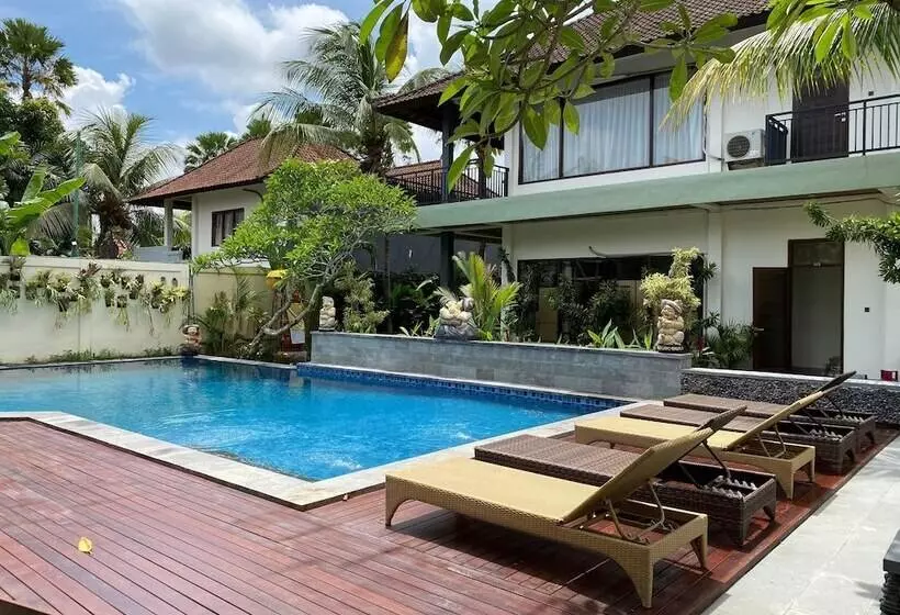 Fotos del hotel Putri Ayu Cottages:  9