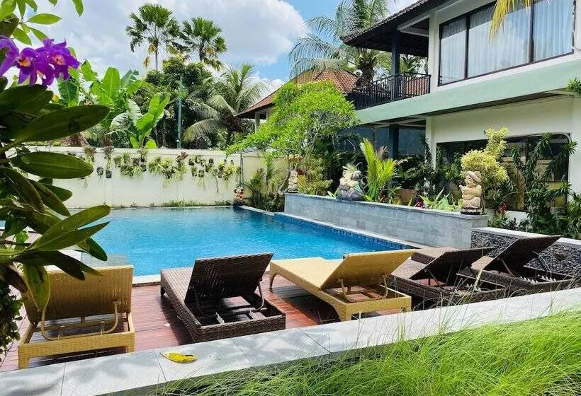 Fotos del hotel Putri Ayu Cottages:  23