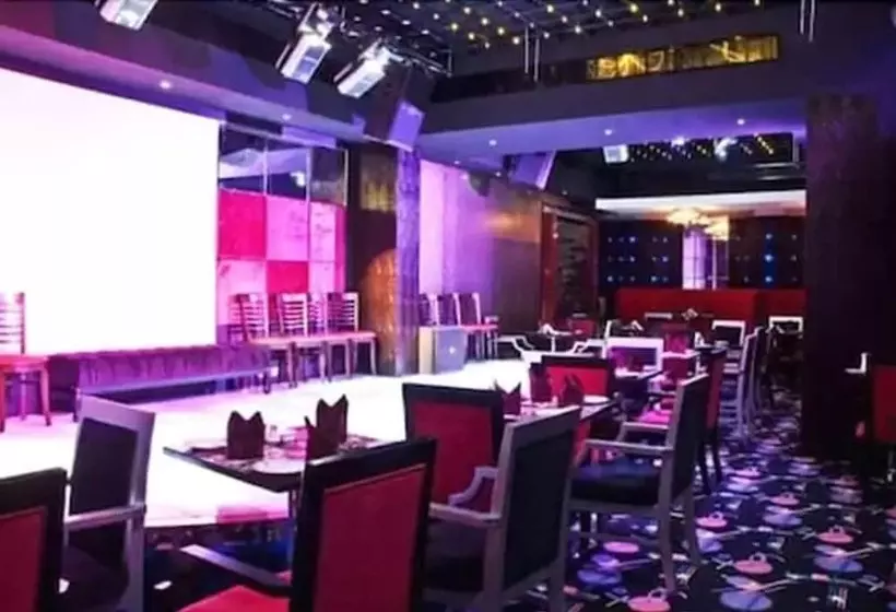 Fotos del hotel Ramee Rose:  5