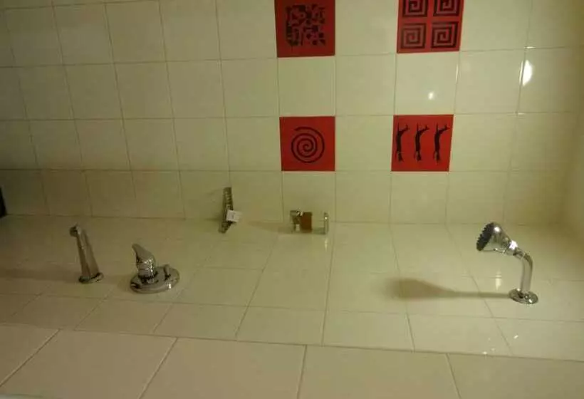 Fotos del hotel Red Fox Hotel, Hitech City, Hyderabad:  5