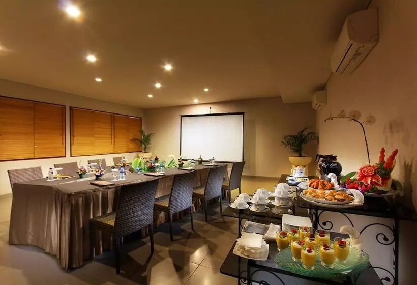 Fotos del hotel The Oasis Lagoon Sanur:  15