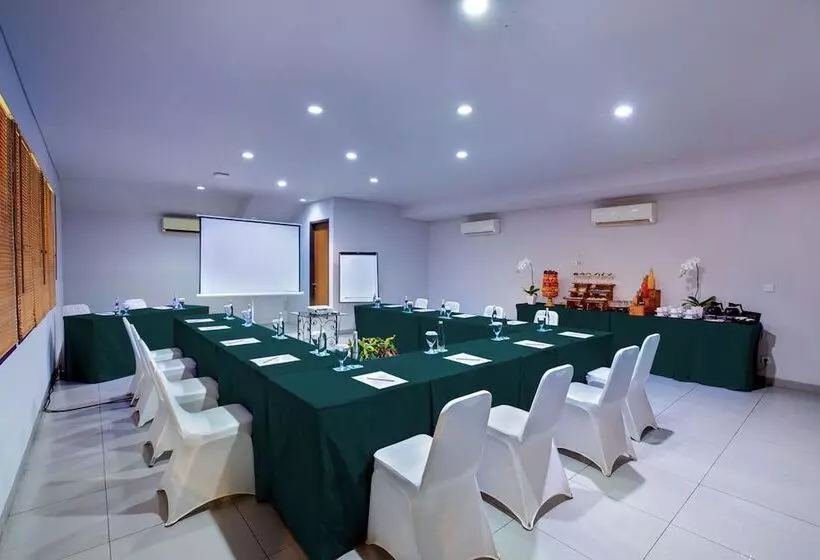 Fotos del hotel The Oasis Lagoon Sanur:  3