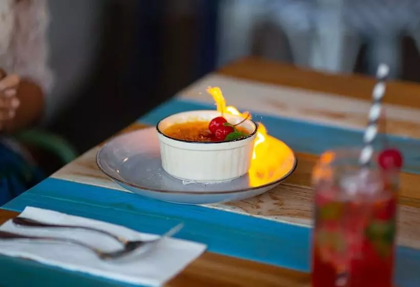 Fotos del hotel The Oasis Lagoon Sanur:  25