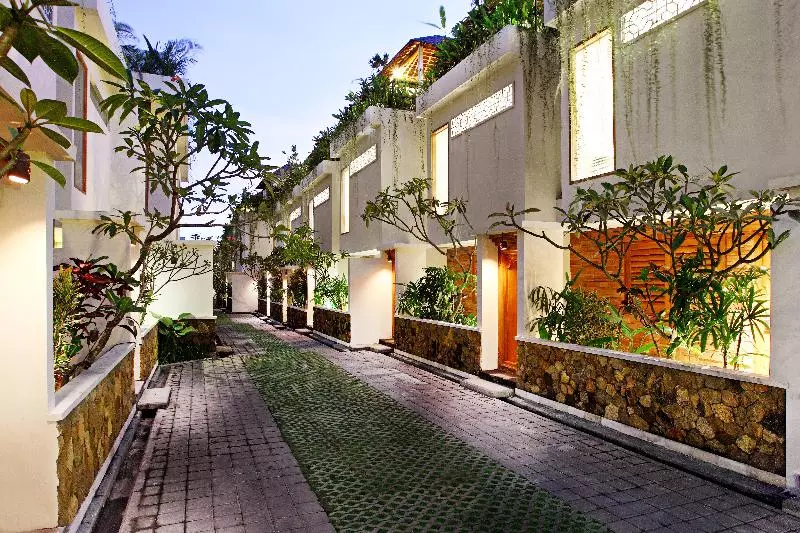 Fotos del hotel Villa Kayu Raja:  16