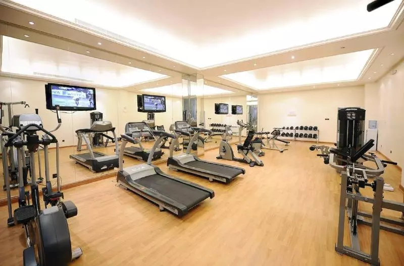 Fotos del hotel Al Hamra Palace By Warwick:  12