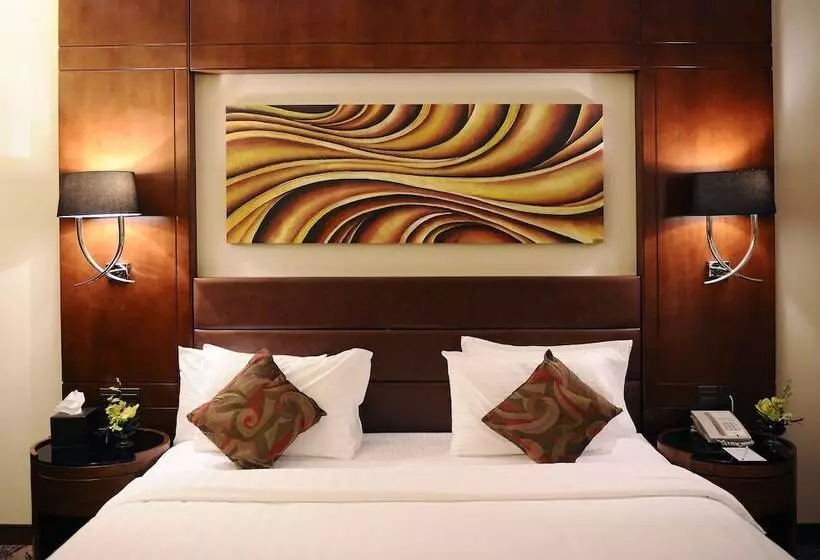 Fotos del hotel Al Hamra Palace By Warwick:  2