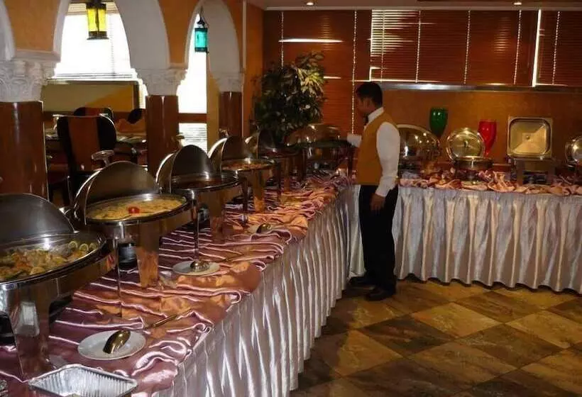 Fotos del hotel Bilqase Throne:  12