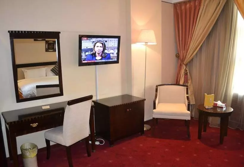 Fotos del hotel Bilqase Throne:  14