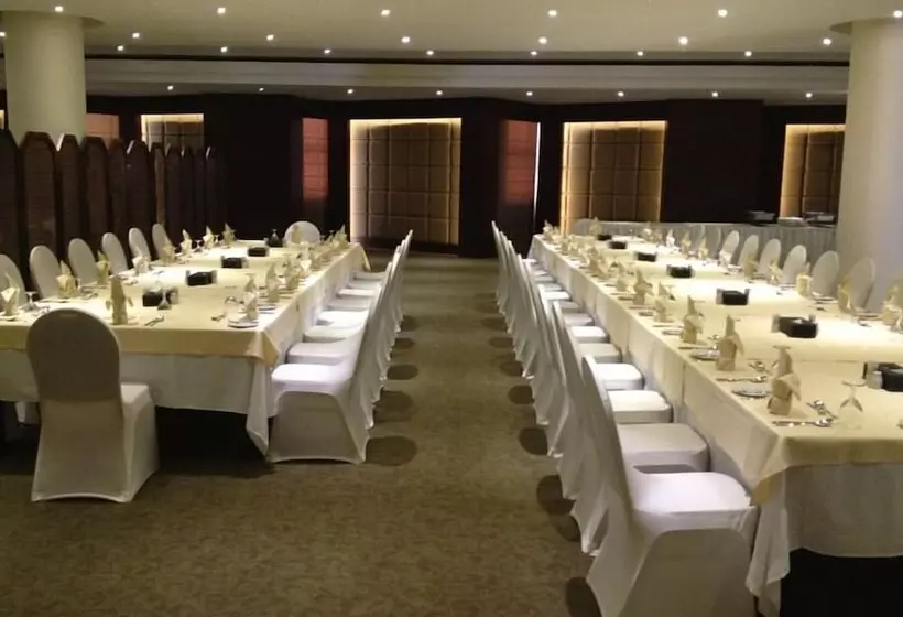 Fotos del hotel Executives   Azizia:  9