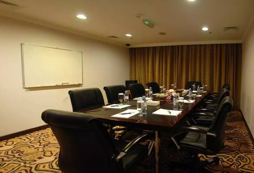 Fotos del hotel Sharjah Palace:  8