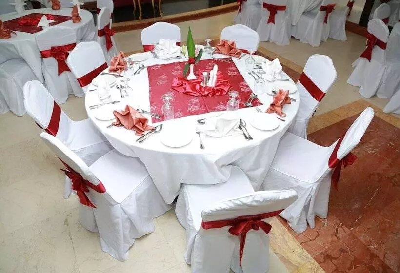 Fotos del hotel Sharjah Palace:  25